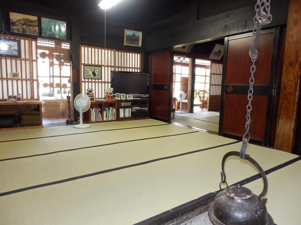 Minshuku Yomoshirou Hotel Nanto Exterior foto