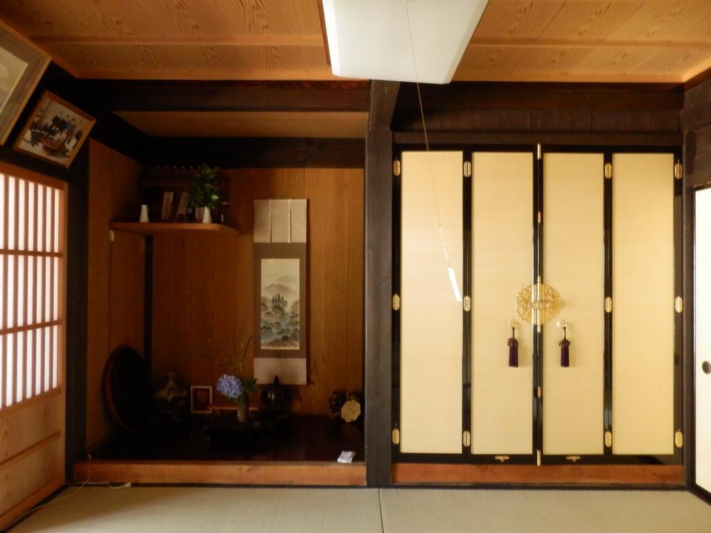 Minshuku Yomoshirou Hotel Nanto Quarto foto